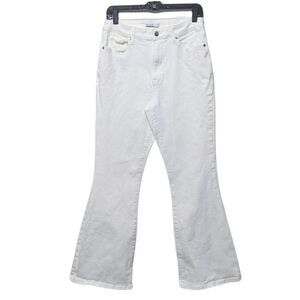 ELIZABETH AND JAMES High Rise Flare Jeans White
